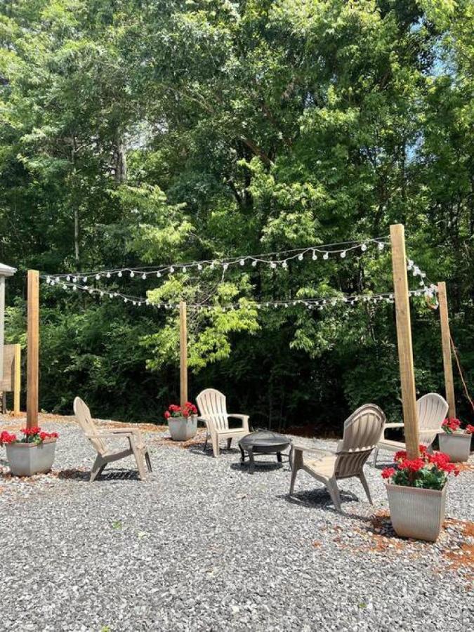 2 Villa D'Azur Luxury Tiny House Mins To Lake Guntersville, Downtown, Firepit Exterior photo